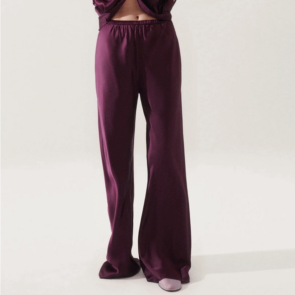 NWT bias cut pants in color blood plum in XS. Selling because too small on me.